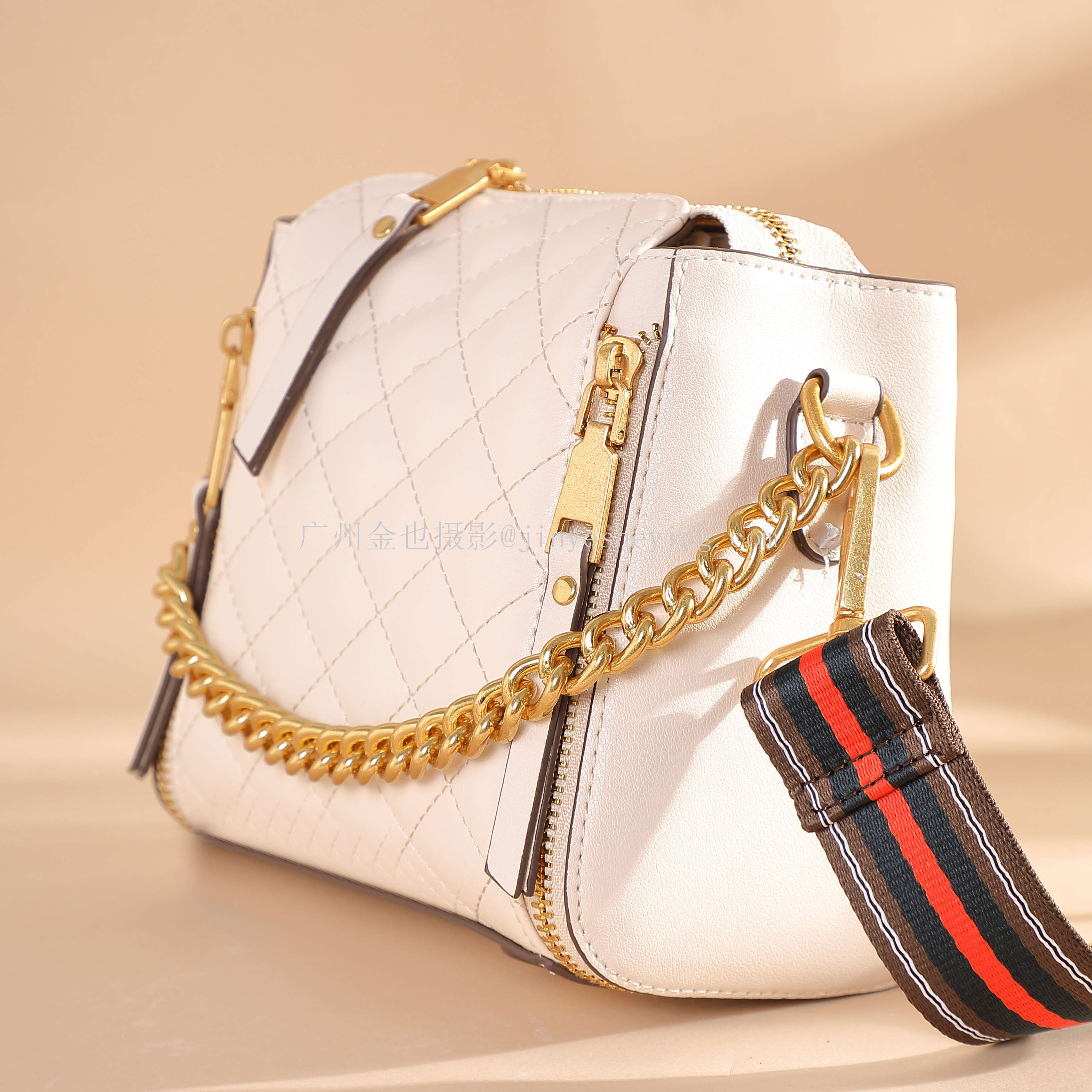 包包場(chǎng)景拍攝